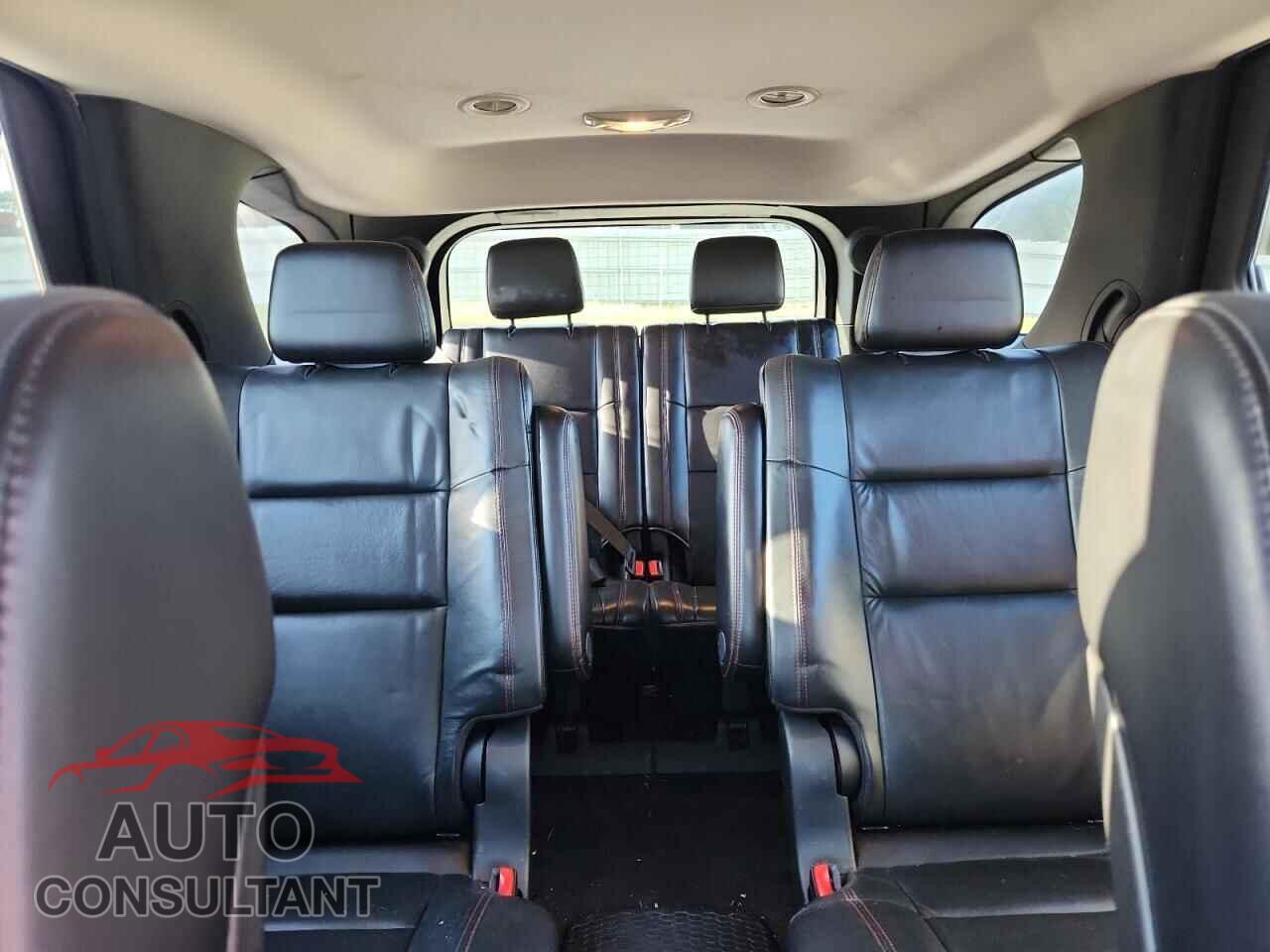 DODGE DURANGO 2018 - 1C4RDJDG2JC305007