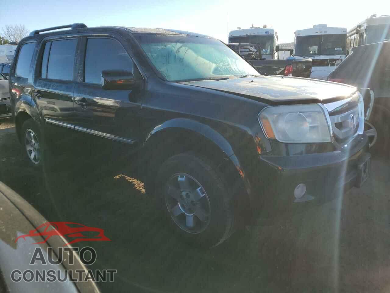 HONDA PILOT 2011 - 5FNYF4H98BB056977