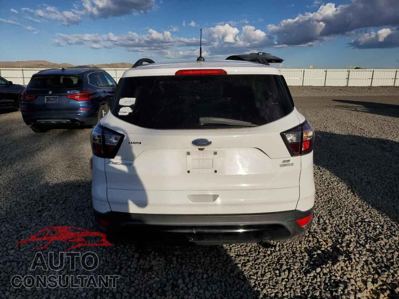 FORD ESCAPE 2017 - 1FMCU0GD2HUD85183