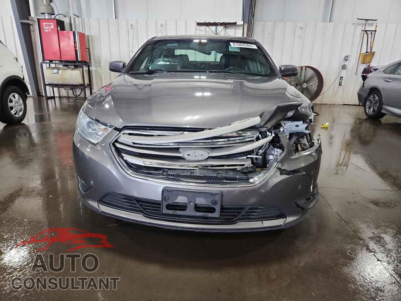 FORD TAURUS 2013 - 1FAHP2E86DG192875