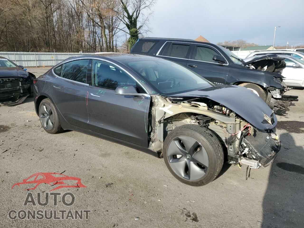 TESLA MODEL 3 2019 - 5YJ3E1EB5KF453095