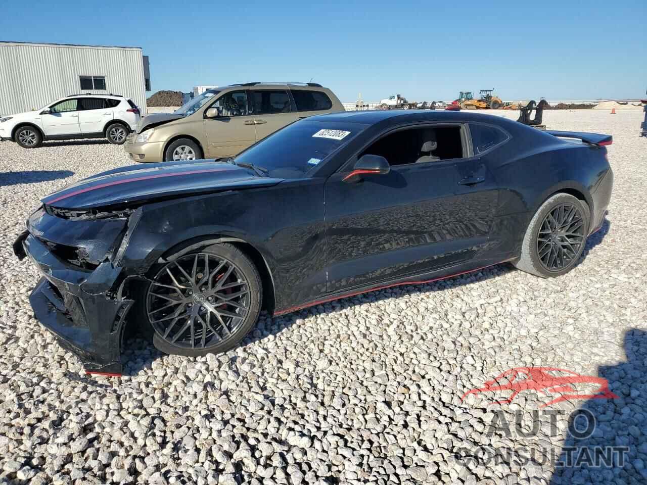 CHEVROLET CAMARO 2018 - 1G1FB1RXXJ0184335