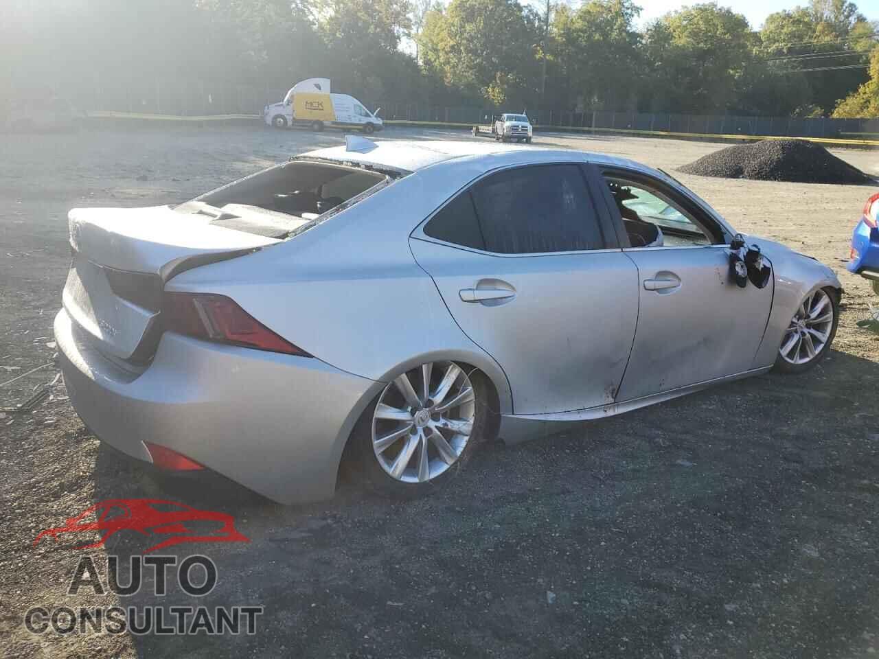 LEXUS IS 2016 - JTHBA1D22G5015814