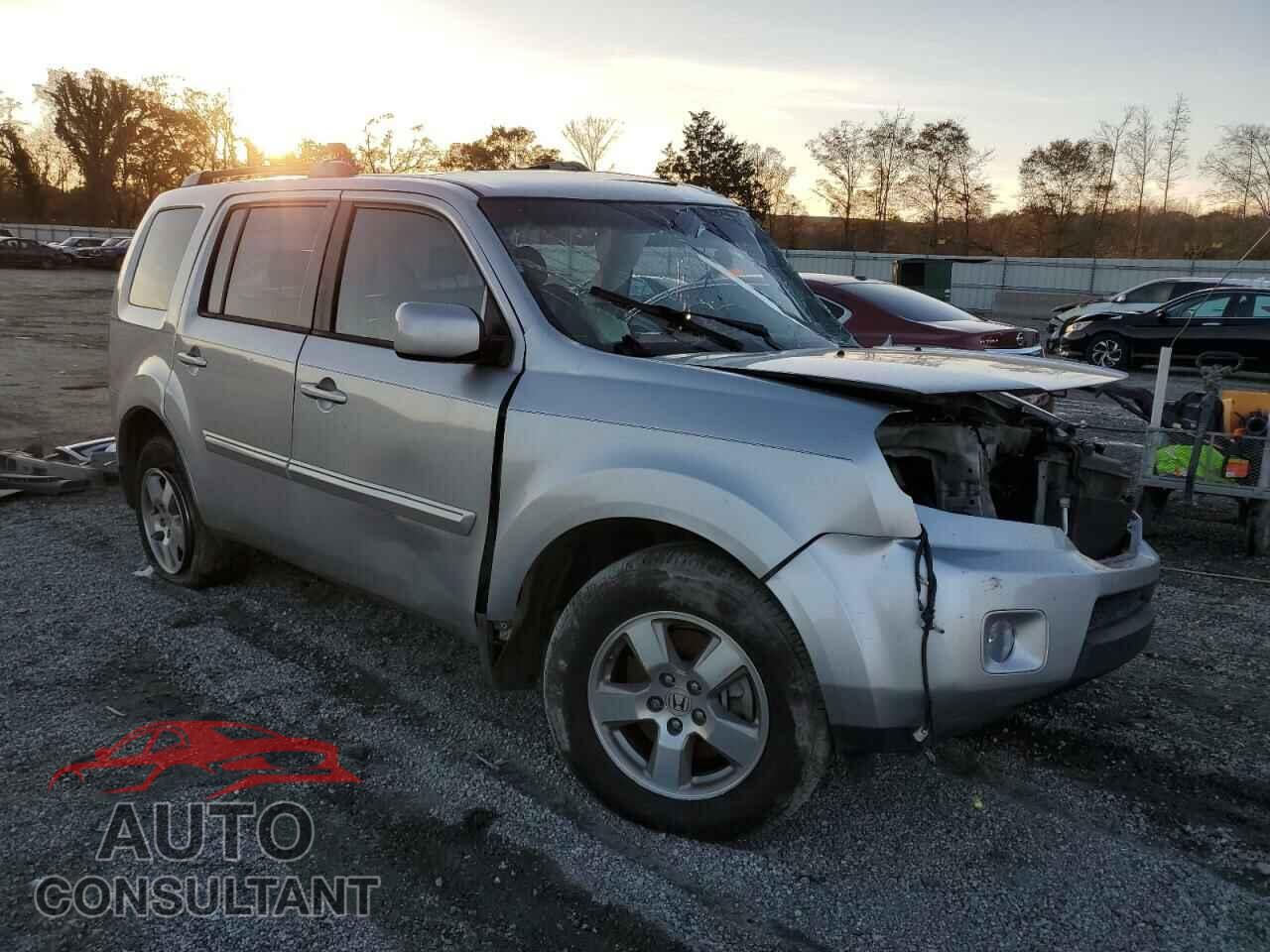 HONDA PILOT 2011 - 5FNYF3H58BB050913