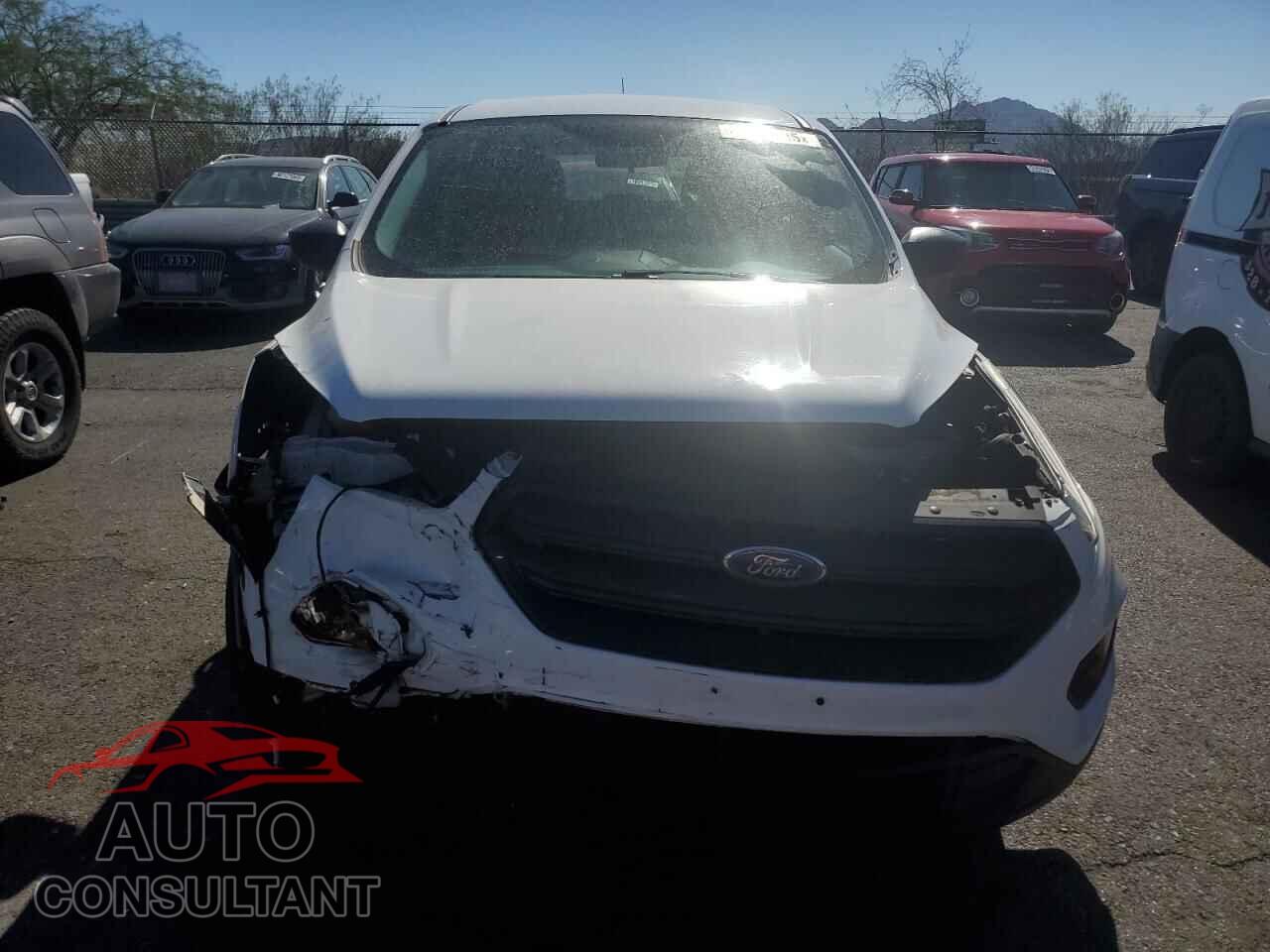 FORD ESCAPE 2019 - 1FMCU0F76KUB84681