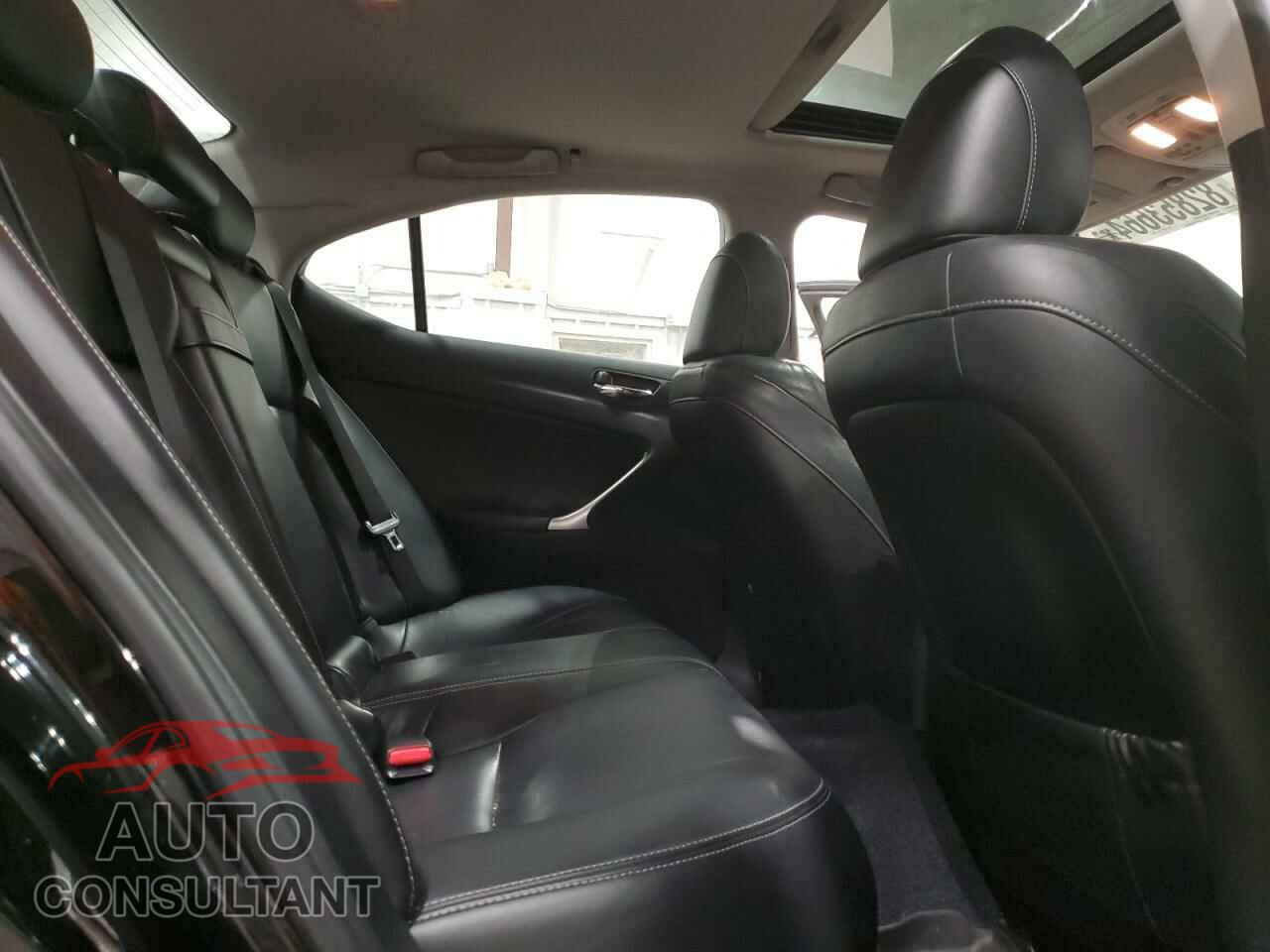 LEXUS IS 2010 - JTHCF5C28A5037807