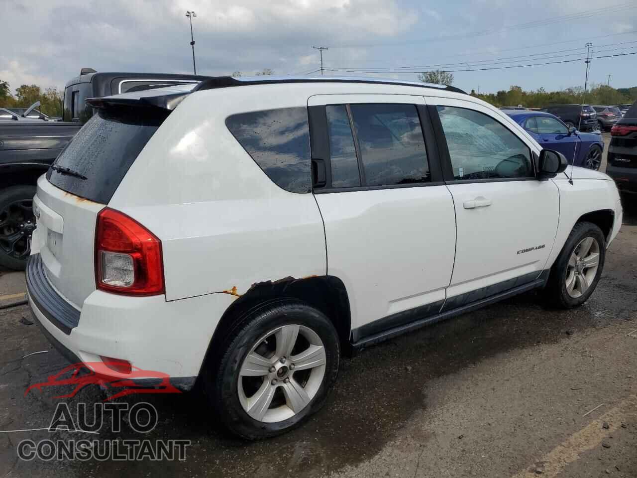 JEEP COMPASS 2011 - 1J4NF1FB3BD249272
