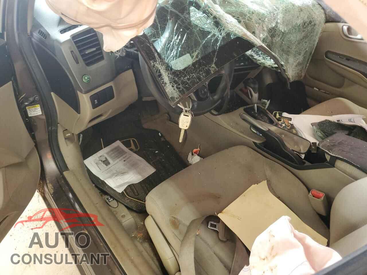 HONDA CIVIC 2012 - 2HGFB2F51CH527775