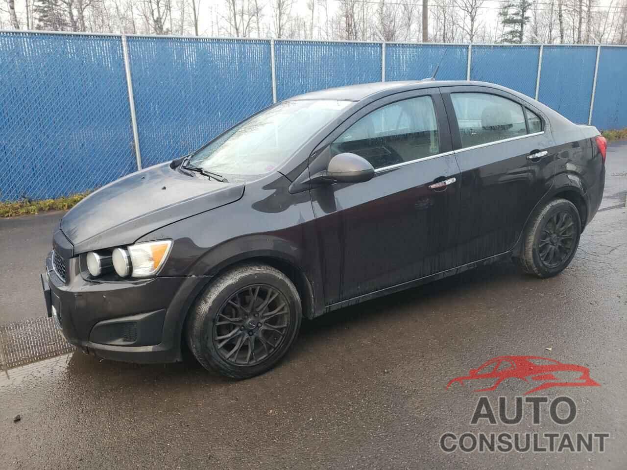 CHEVROLET SONIC 2014 - 1G1JC5EH0E4207259