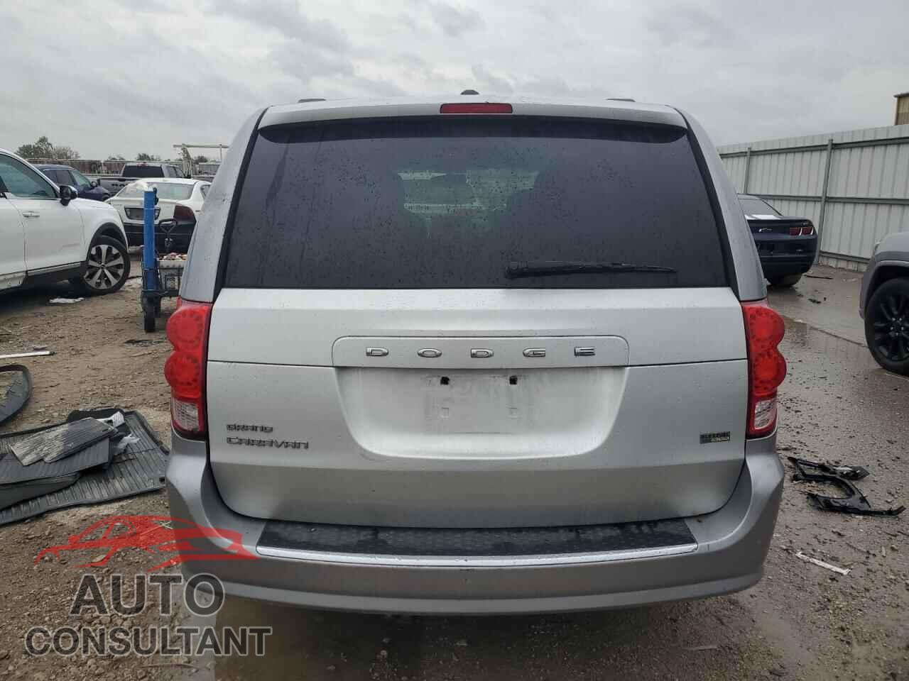 DODGE CARAVAN 2013 - 2C4RDGDG8DR740113