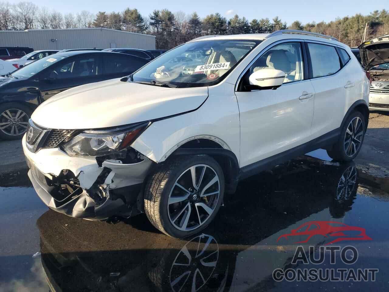 NISSAN ROGUE 2018 - JN1BJ1CR7JW290650