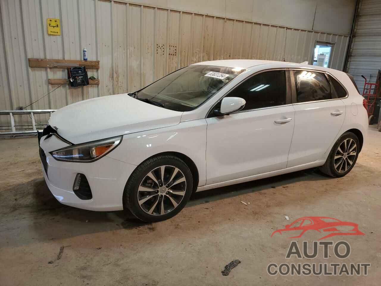 HYUNDAI ELANTRA 2018 - KMHH35LE1JU014428