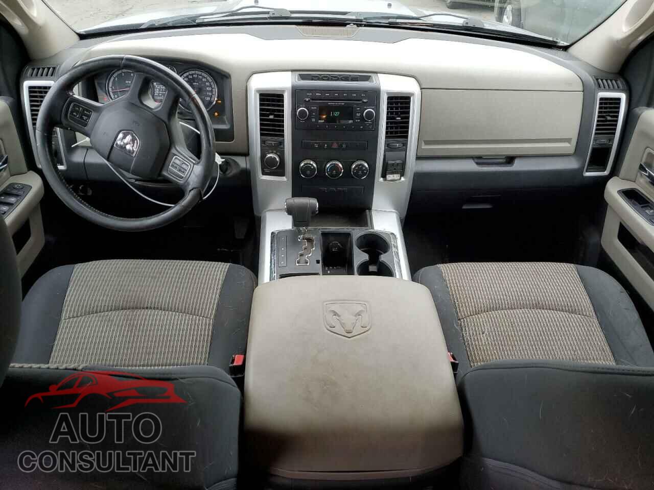 DODGE RAM 1500 2012 - 1C6RD7LT6CS229597