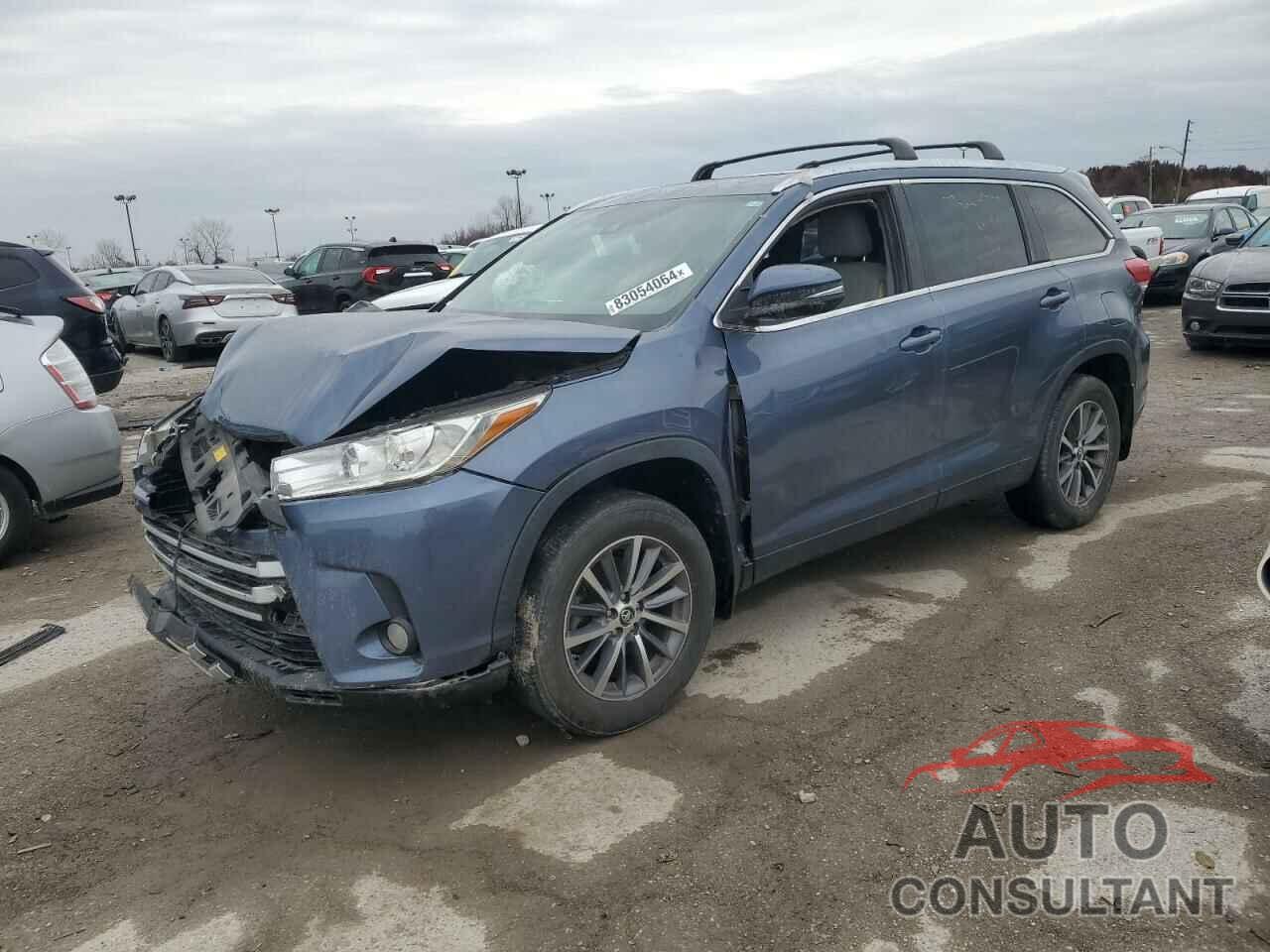 TOYOTA HIGHLANDER 2019 - 5TDJZRFH1KS704817