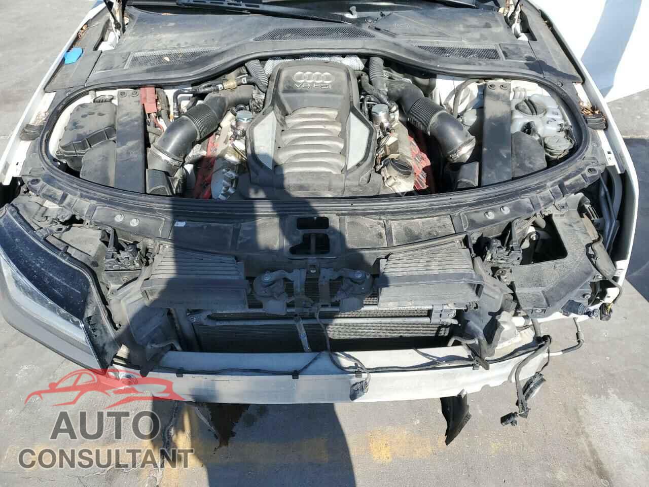 AUDI A8 2011 - WAURVAFD4BN019131