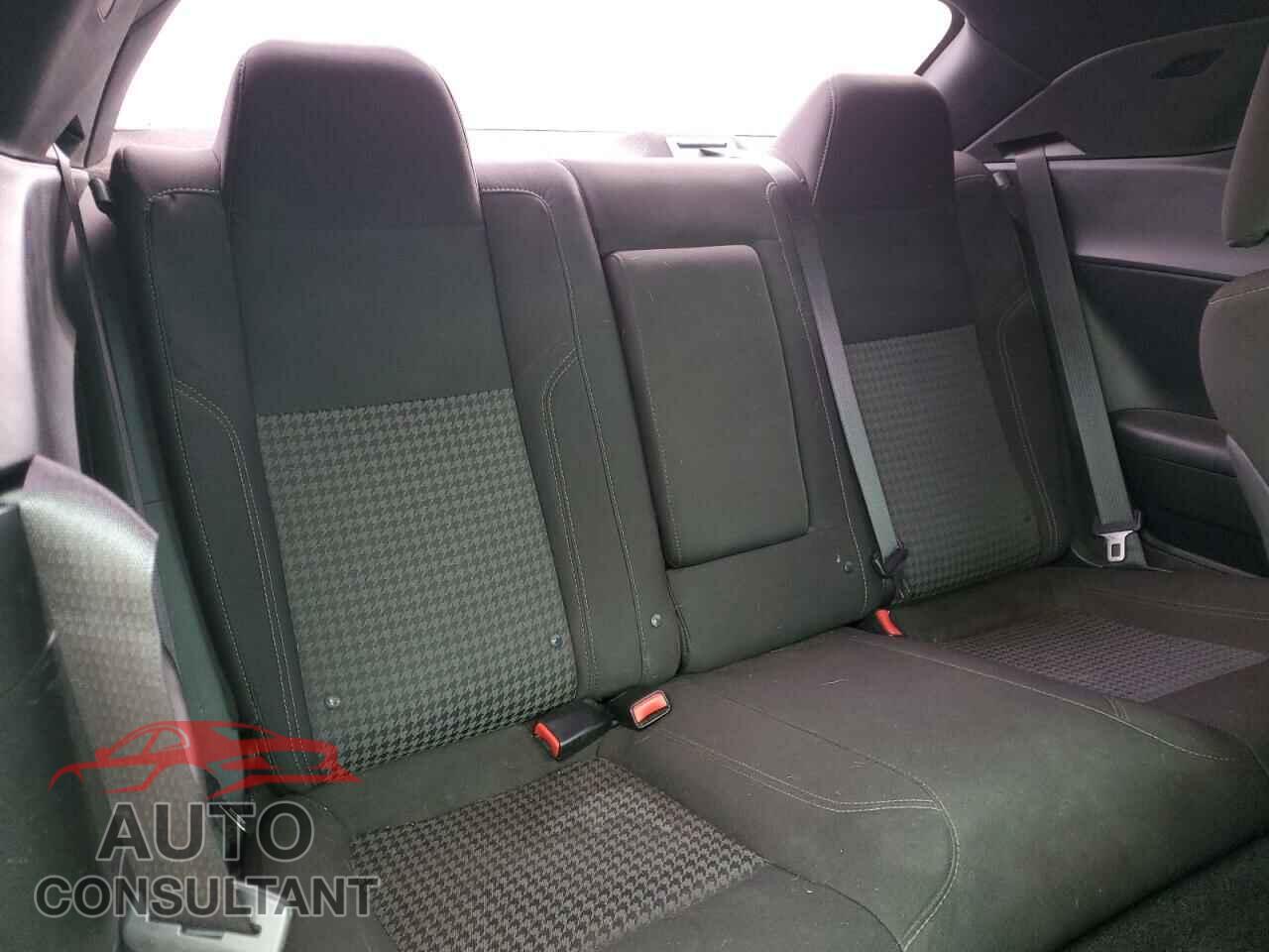 DODGE CHALLENGER 2015 - 2C3CDZAG2FH705117