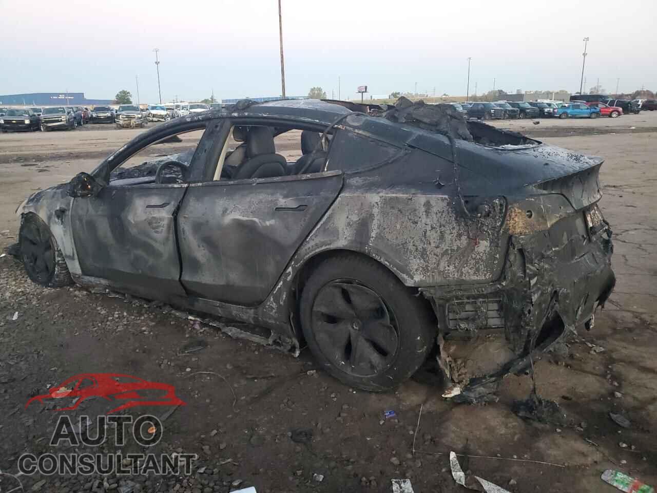 TESLA MODEL 3 2018 - 5YJ3E1EB8JF068404