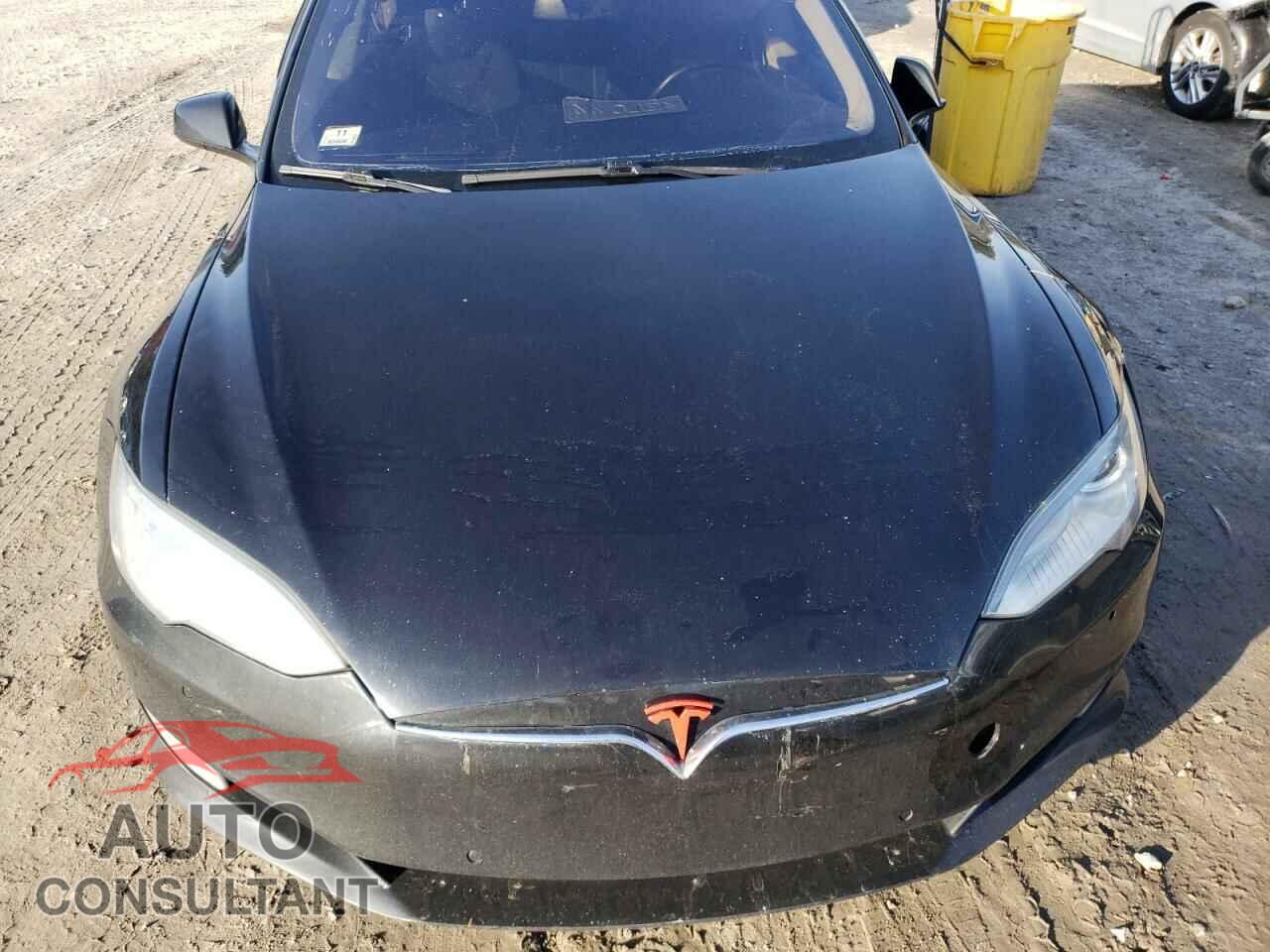 TESLA MODEL S 2015 - 5YJSA1S22FF087906