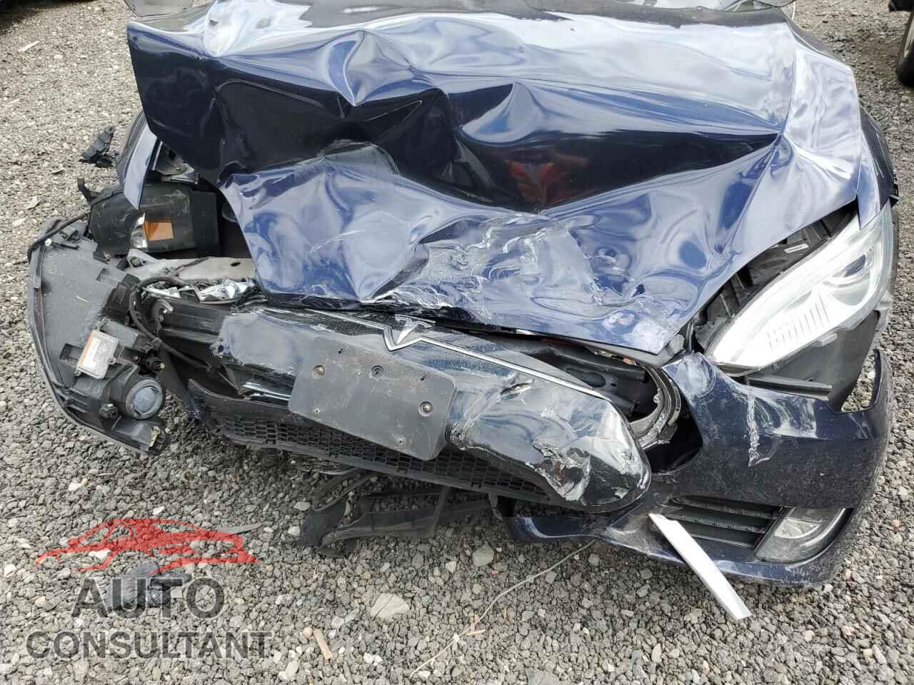TESLA MODEL S 2012 - 5YJSA1DP8CFP02351
