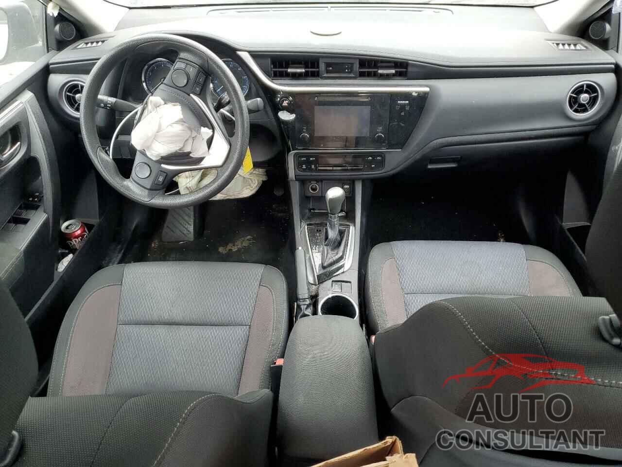 TOYOTA COROLLA 2017 - 2T1BURHE6HC821557