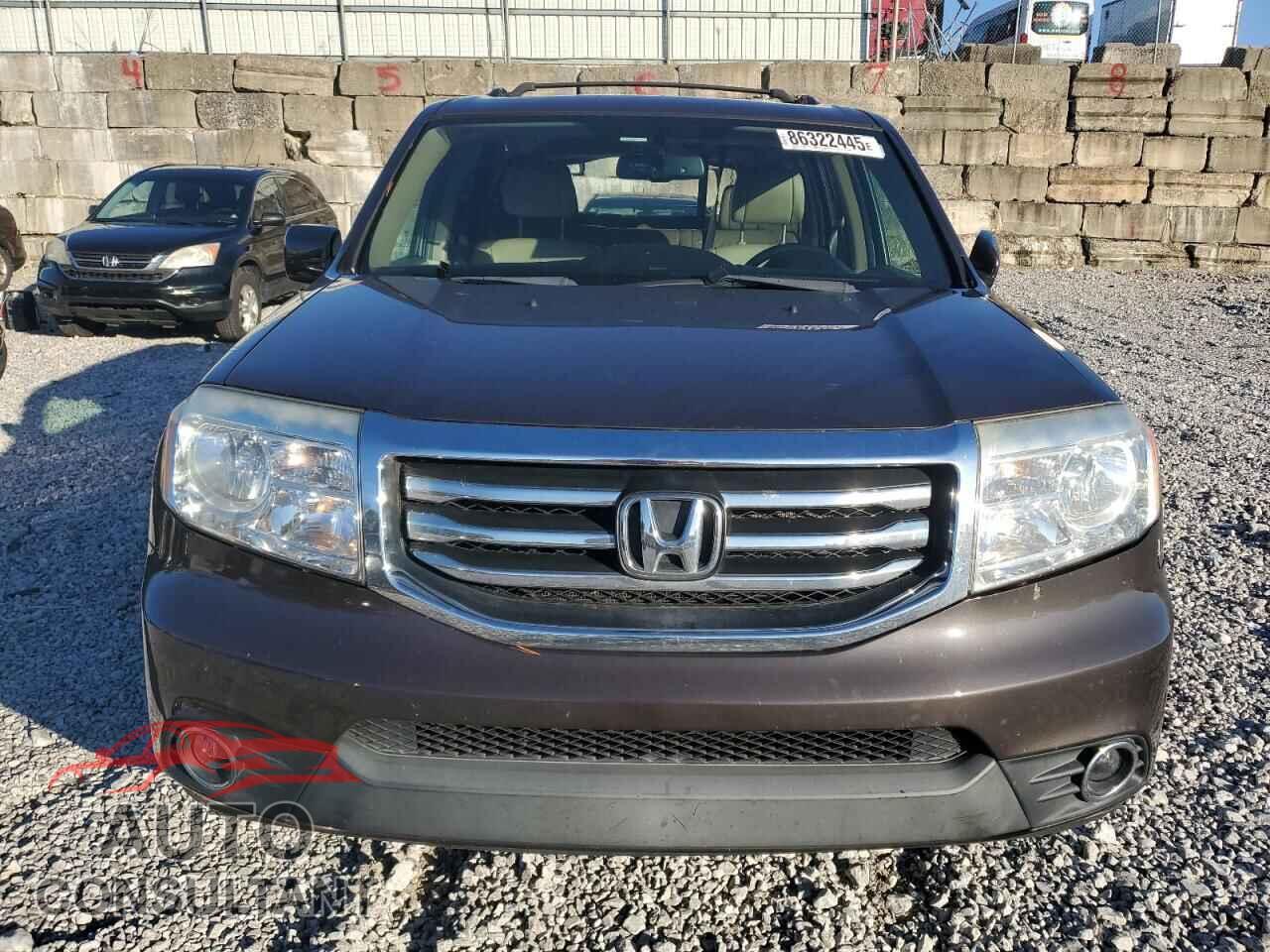 HONDA PILOT 2013 - 5FNYF4H56DB073647