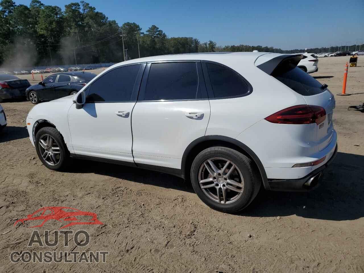 PORSCHE CAYENNE 2016 - WP1AA2A27GLA04065