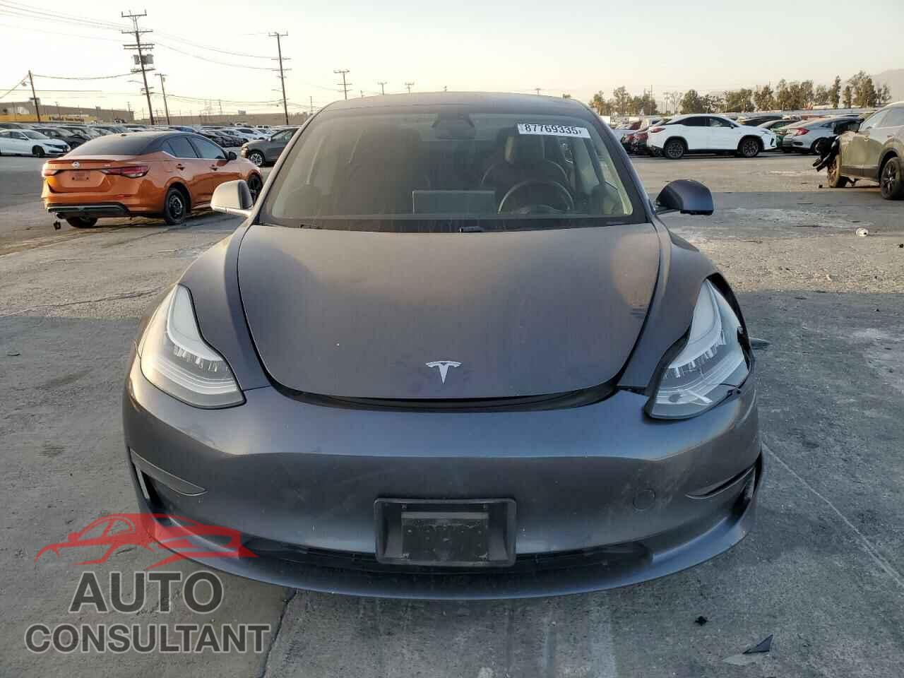 TESLA MODEL 3 2020 - 5YJ3E1EA6LF705204