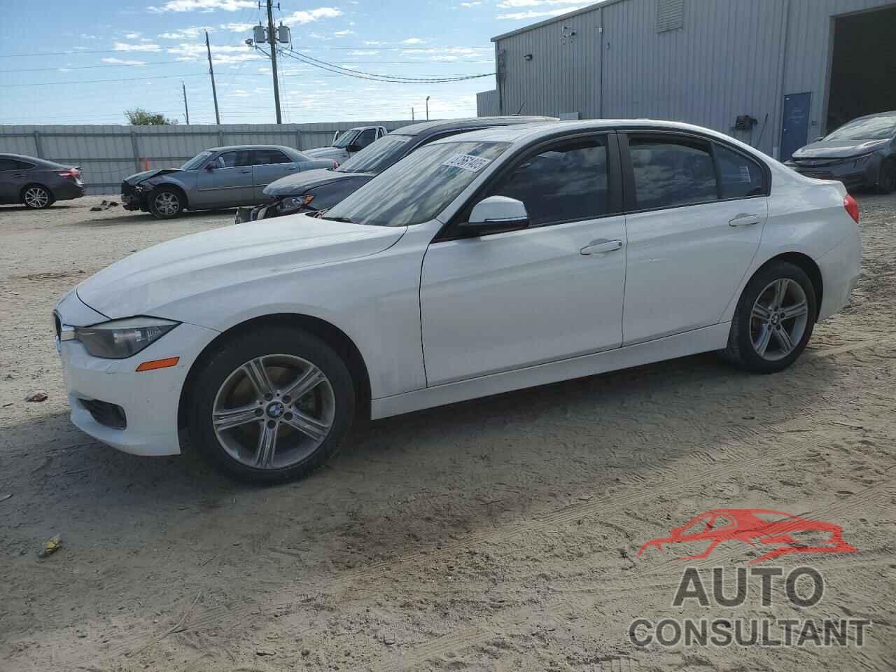 BMW 3 SERIES 2014 - WBA3B5G59ENS08035
