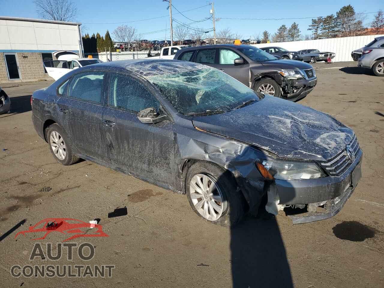 VOLKSWAGEN PASSAT 2013 - 1VWAP7A32DC072398