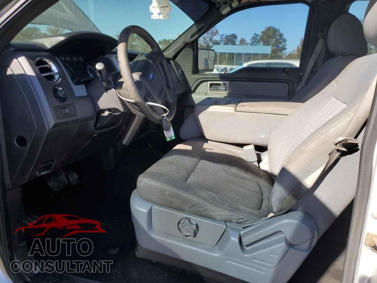 FORD F-150 2011 - 1FTFW1EF1BKD85572