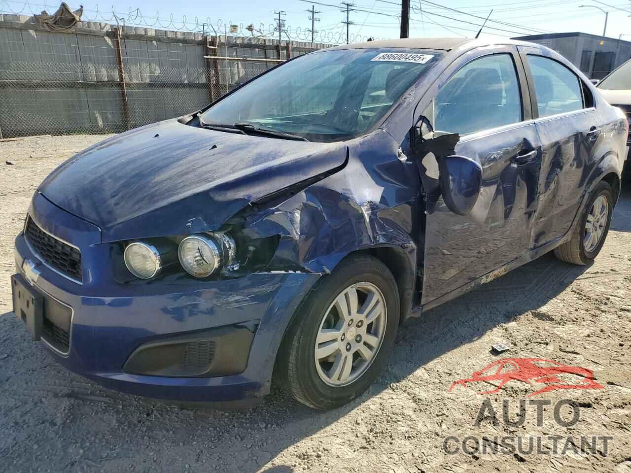 CHEVROLET SONIC 2014 - 1G1JC5SG8E4187015