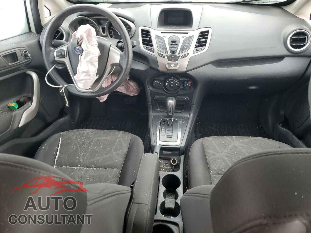 FORD FIESTA 2013 - 3FADP4EJ4DM113173