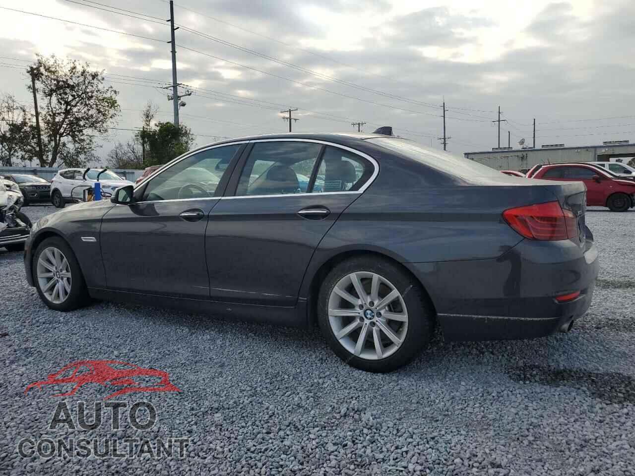 BMW 5 SERIES 2015 - WBA5B3C55FD540466