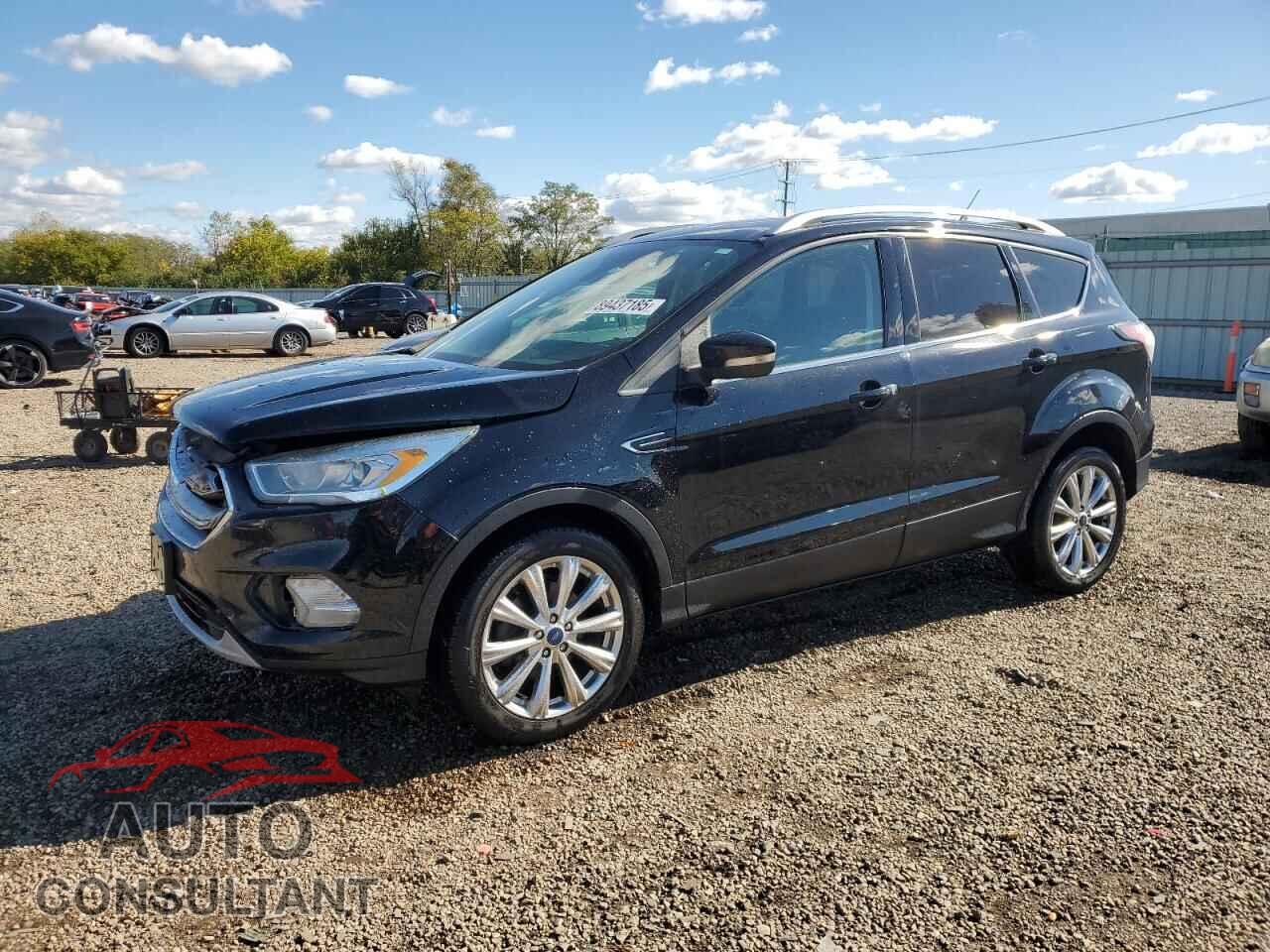FORD ESCAPE 2017 - 1FMCU0JD5HUB14322