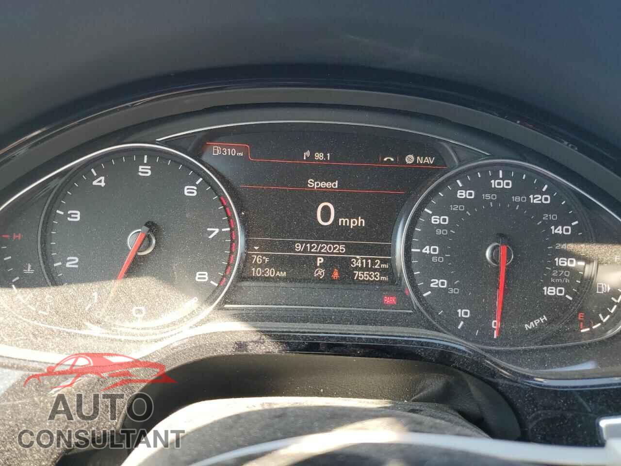 AUDI A8 2017 - WAU44AFD1HN014264