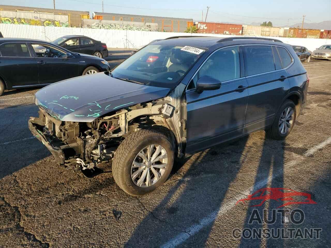 VOLKSWAGEN TIGUAN 2019 - 3VV3B7AX0KM066030