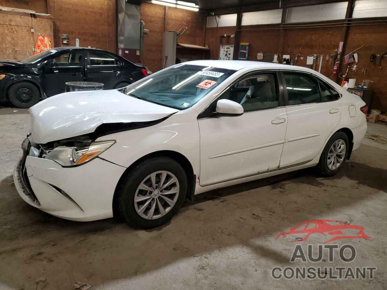TOYOTA CAMRY 2016 - 4T4BF1FK0GR532617