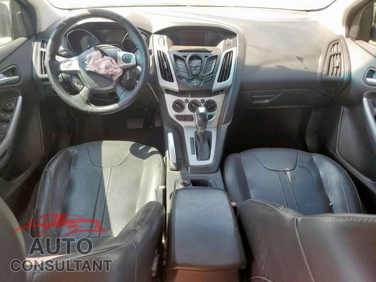 FORD FOCUS 2013 - 1FADP3F22DL146093