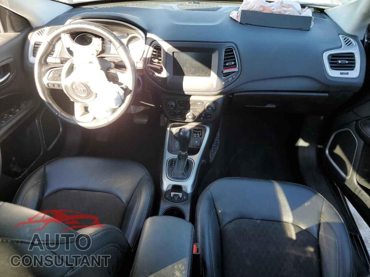 JEEP COMPASS 2021 - 3C4NJDBB0MT601474