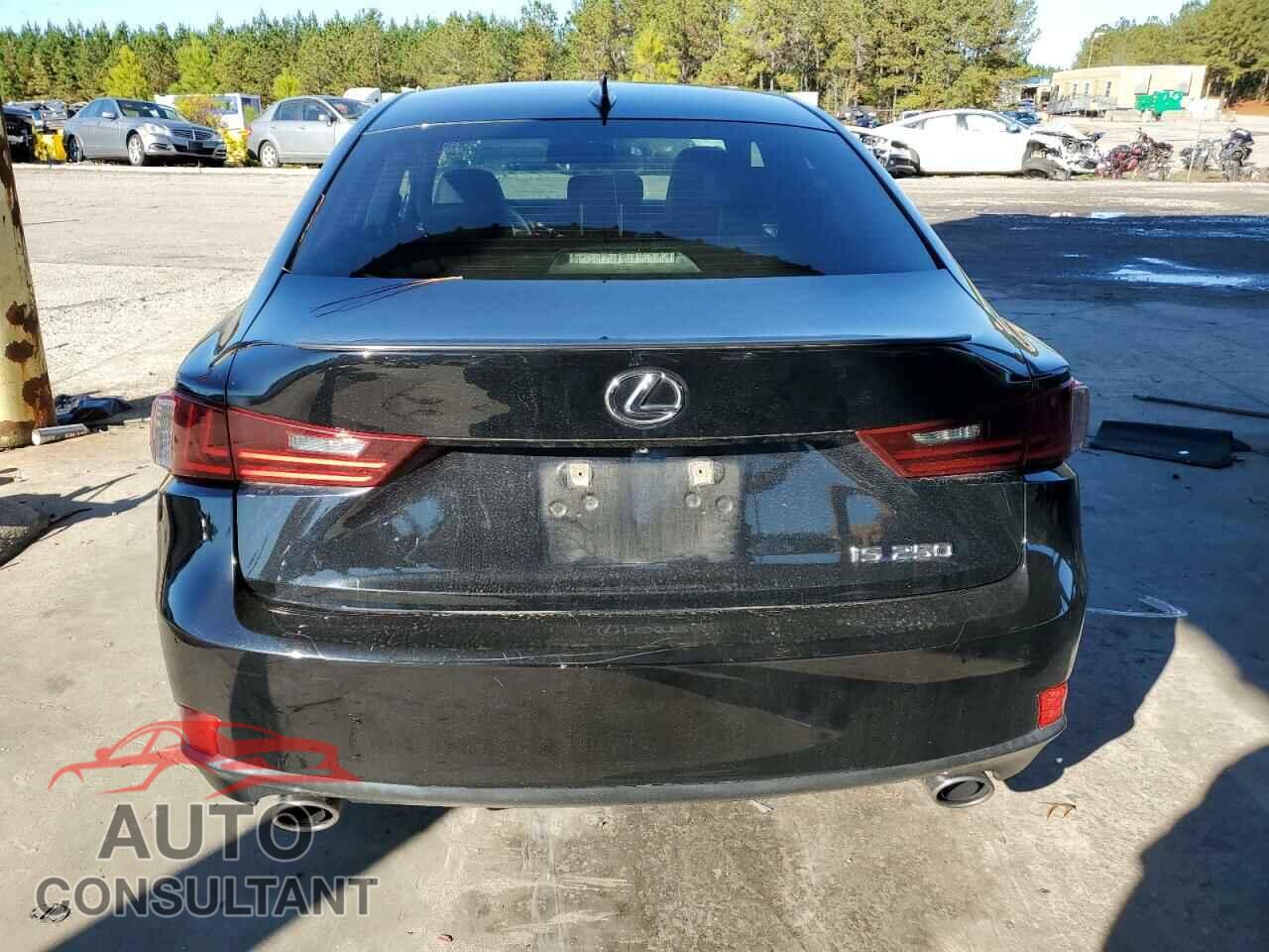 LEXUS IS 2014 - JTHBF1D29E5035699