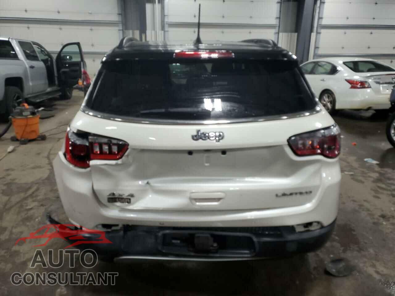 JEEP COMPASS 2017 - 3C4NJDCB0HT689480