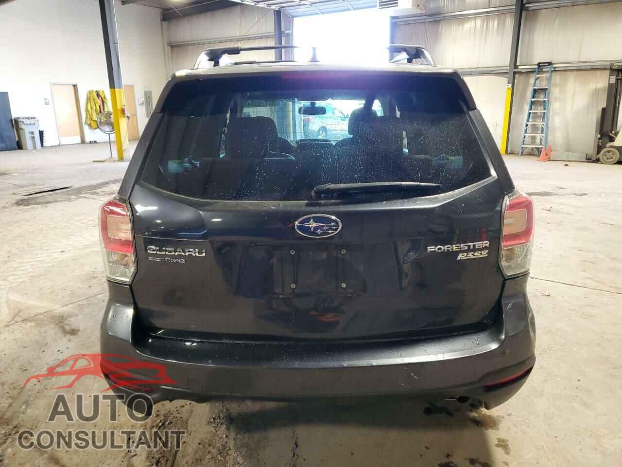 SUBARU FORESTER 2017 - JF2SJAEC9HH584167