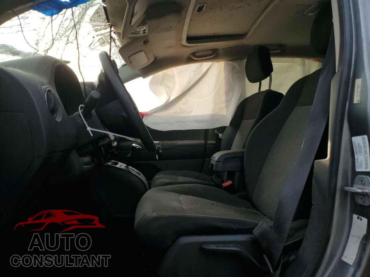 JEEP COMPASS 2011 - 1J4NT4FB0BD256562