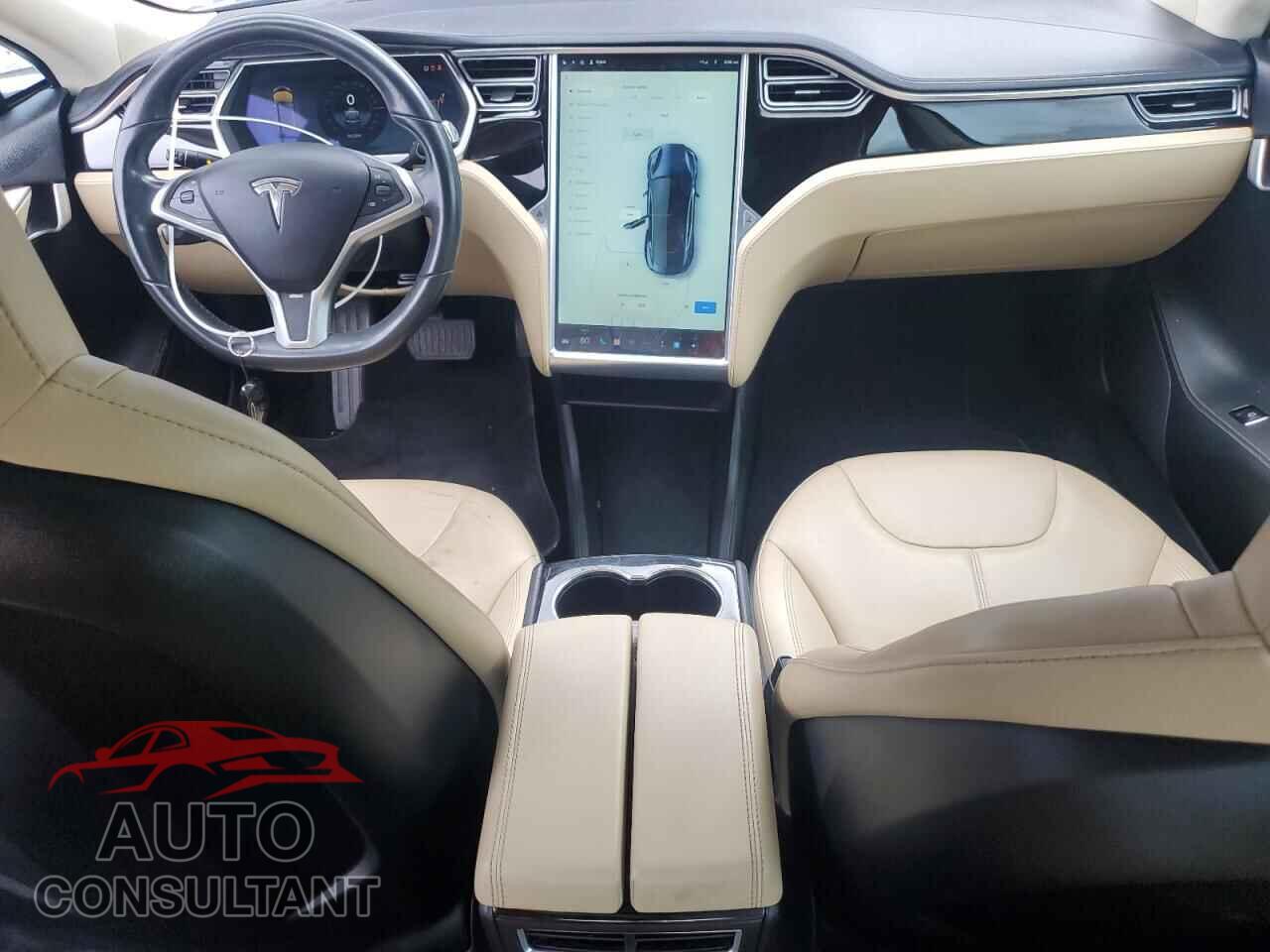 TESLA MODEL S 2013 - 5YJSA1DN9DFP27565