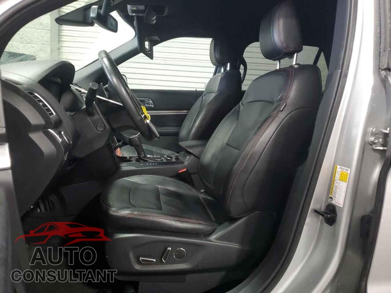 FORD EXPLORER 2018 - 1FM5K8GT9JGB31432
