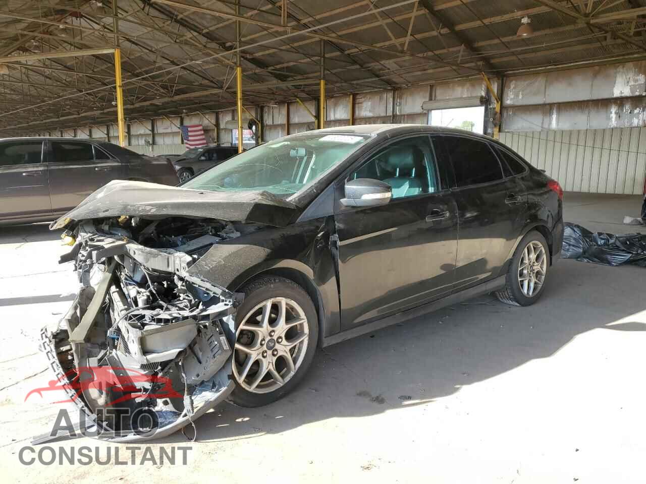 FORD FOCUS 2015 - 1FADP3F22FL324040