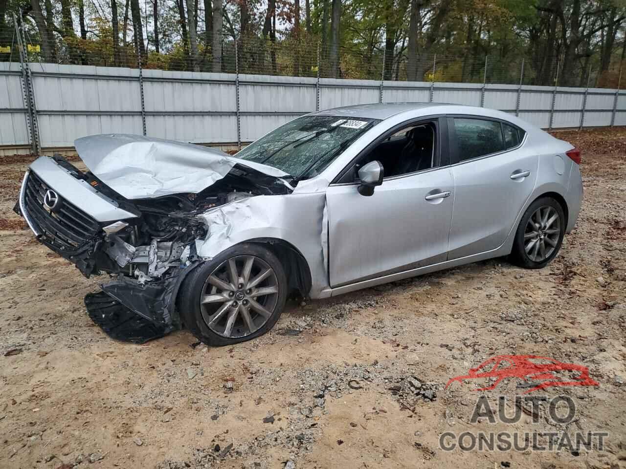MAZDA 3 2018 - 3MZBN1V32JM207066