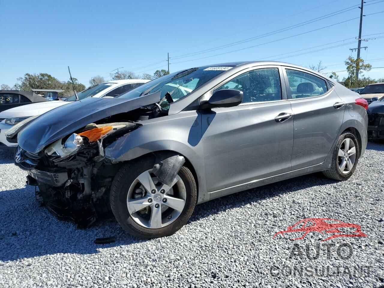 HYUNDAI ELANTRA 2013 - 5NPDH4AE7DH446148
