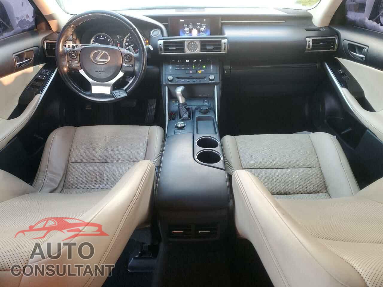 LEXUS IS 2015 - JTHCF1D27F5028109