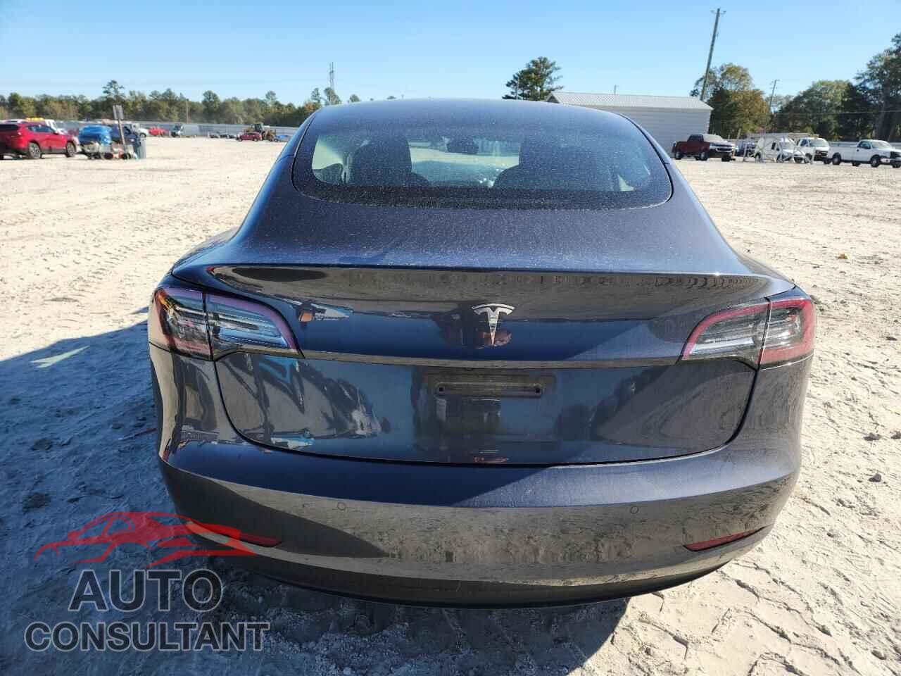 TESLA MODEL 3 2021 - 5YJ3E1EA5MF100009